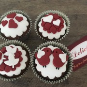 Cupcakes e Muffins - 1186E14B-DD57-47E0-B8E1-8441C14FD82B